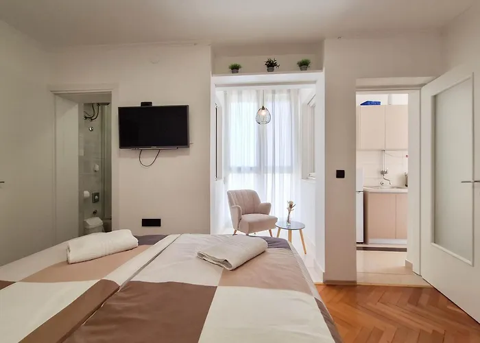 Apartment Andry 2
